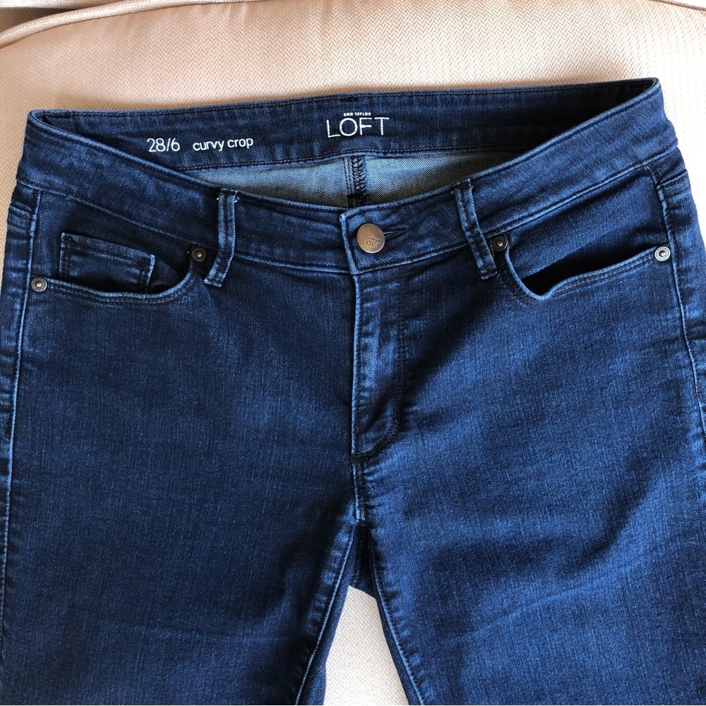 Ann Taylor Loft Curvy Crop Low Rise Dark Wash Jeans 28/6 - Picture 6 of 13